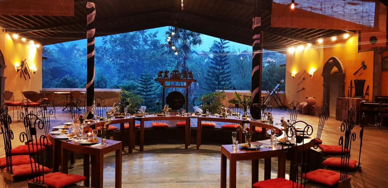 Avalon Ubud Castle & Spa Exterior photo