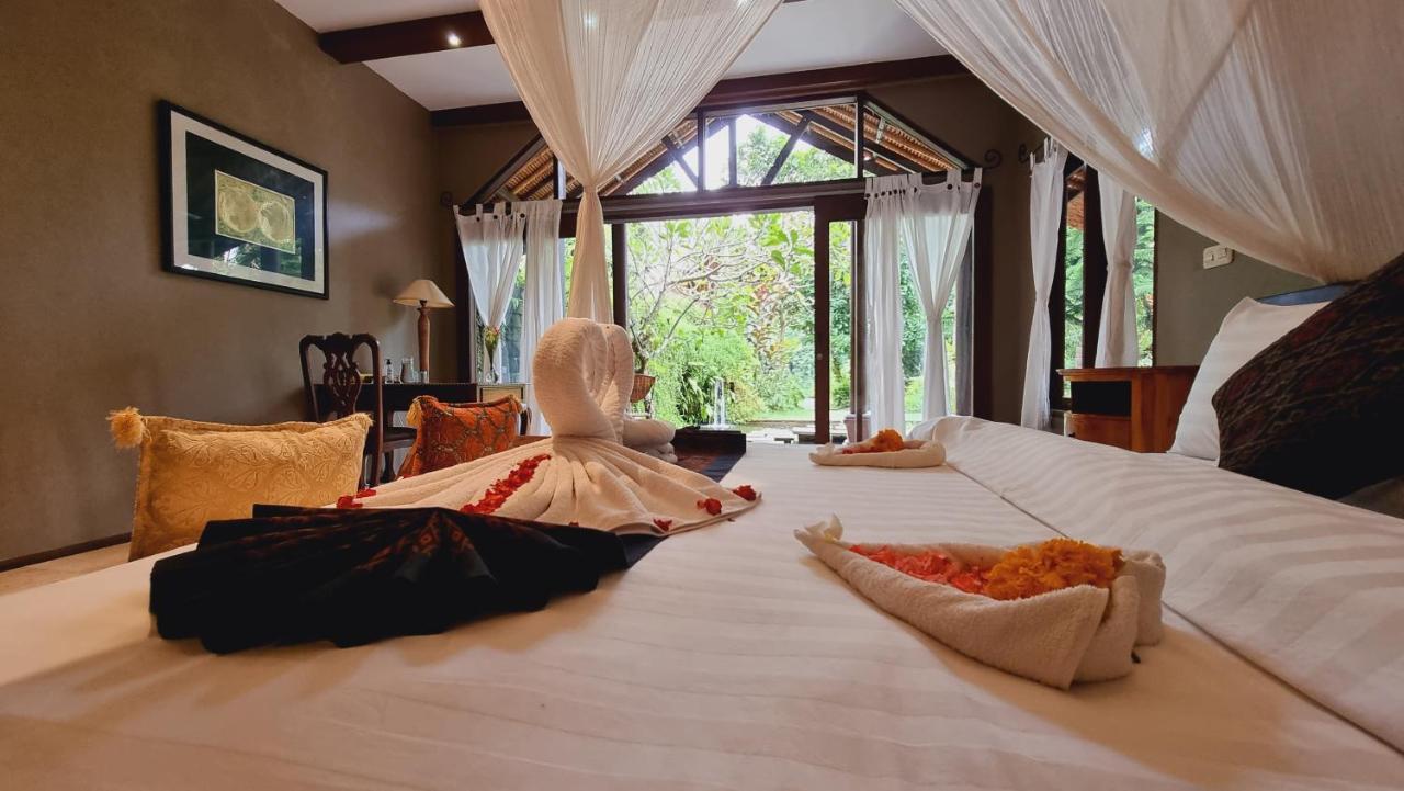 Avalon Ubud Castle & Spa Exterior photo