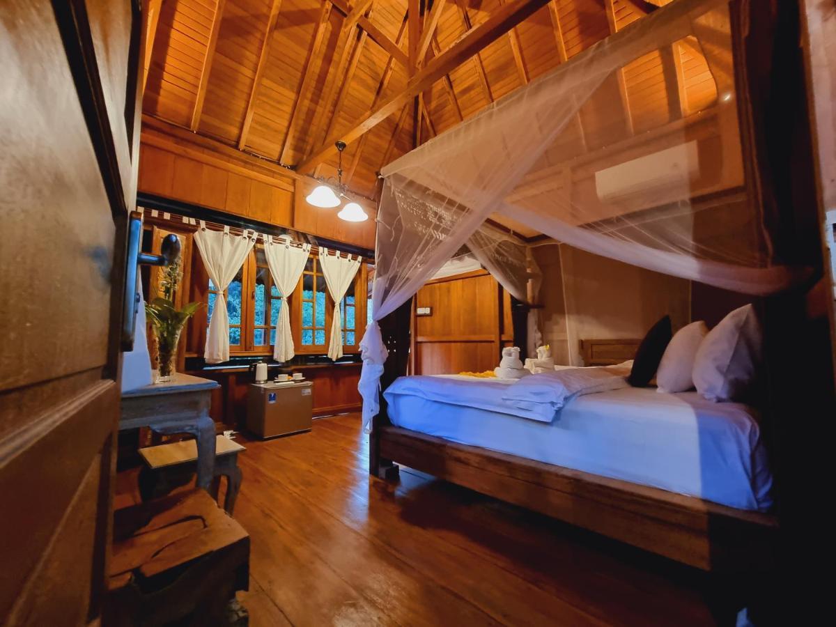 Avalon Ubud Castle & Spa Exterior photo