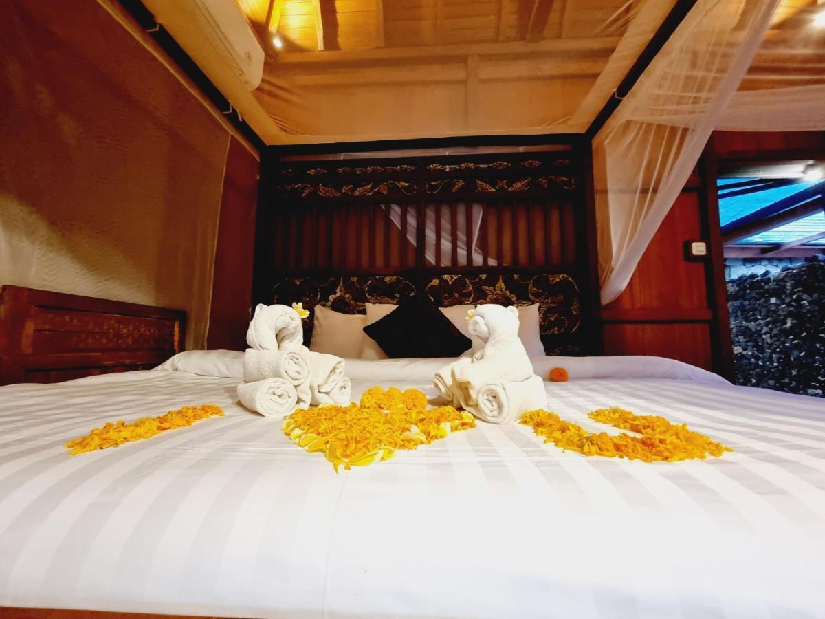 Avalon Ubud Castle & Spa Exterior photo