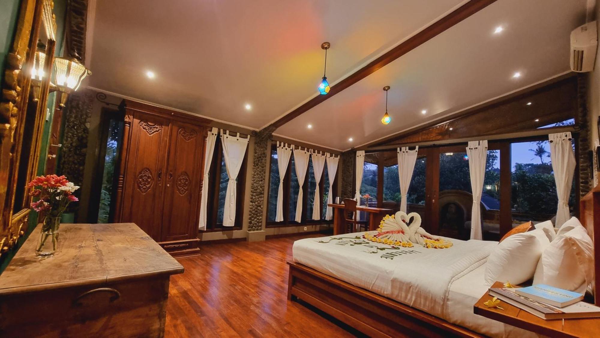 Avalon Ubud Castle & Spa Exterior photo
